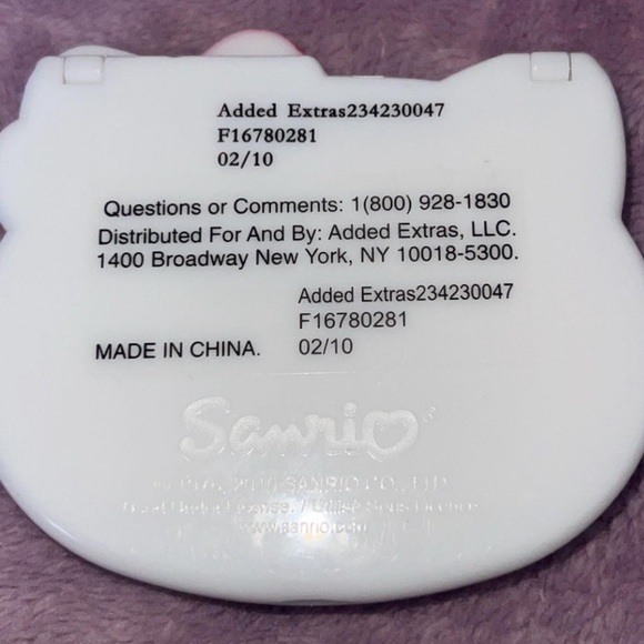 Hello Kitty 🐈⬛🎀 - Picture 3 of 3